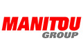 Logo der Manitou-Gruppe mit MANITOU in fetten roten Buchstaben und GROUP in kleineren grauen Buchstaben auf weißem Hintergrund.